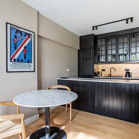 Triton Park Apartment Warsaw