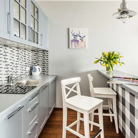 特里同公园公寓