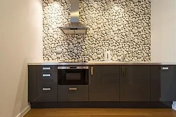 特里同公园公寓