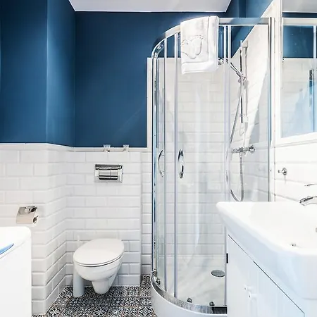 特里同公园公寓 公寓