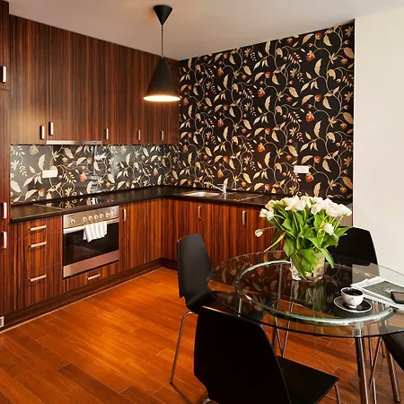 Triton Park Apartment *