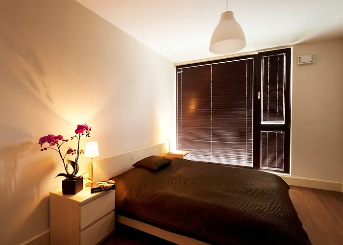 Triton Park Apartment *