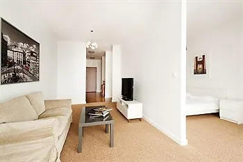 Triton Park Apartment Warschau