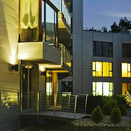 Triton Park Apartament *